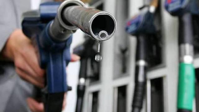 Καύσιμα: Έρχεται νέα «εκτίναξη» τιμών στην αντλία – Που αναμένεται να φτάσει η βενζίνη και το πετρέλαιο